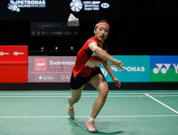 警惕!儿童过早打羽毛球可能带来的5大健康隐患