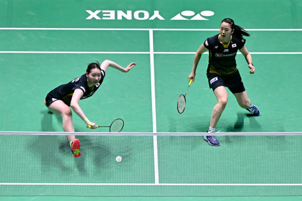 羽毛球场地尺寸要求:室内与室外场地的差异