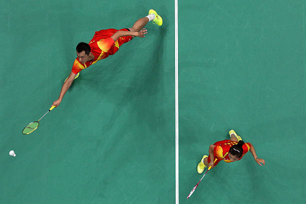 YONEX NS9900的历史与传奇:经典球拍为何经久不衰?