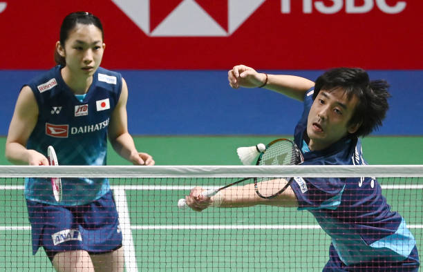 趣味羽毛球操:一年级小朋友的运动初体验