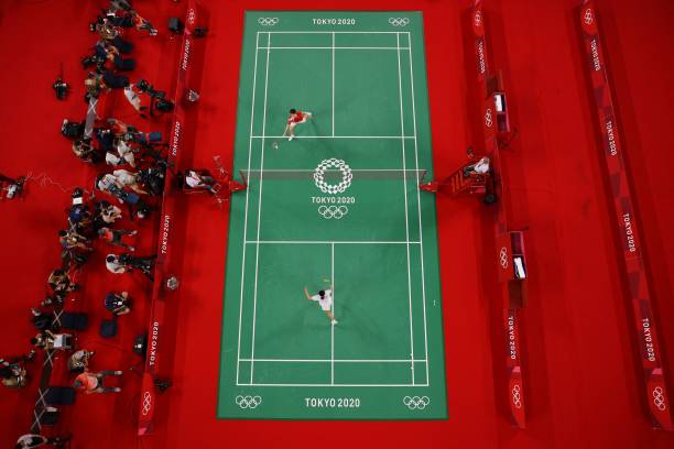 羽毛球拍材质影响手感?新手选购必知要点