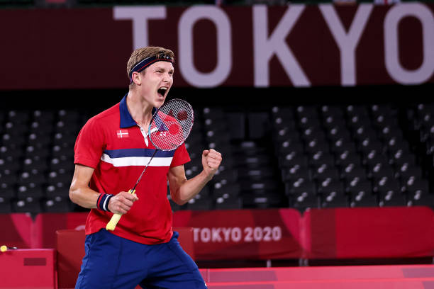 羽毛球打法术语速成:快速提升你的羽毛球知识储备