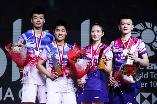 羽毛球单打边界怎么划?一张图让你秒懂!