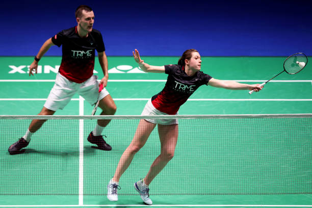 黄雅琼老公是谁?罕见合照曝光,甜蜜瞬间引热议