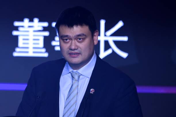 库里身高体重是否符合控卫标准？