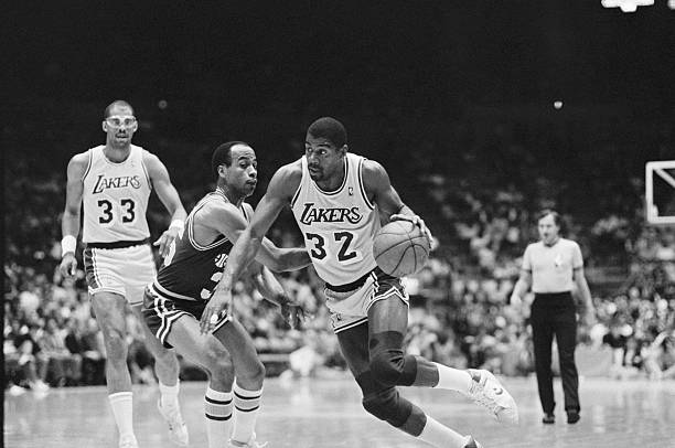 咪咕篮球现场直播:国际篮球赛事精彩呈现,热血沸腾!