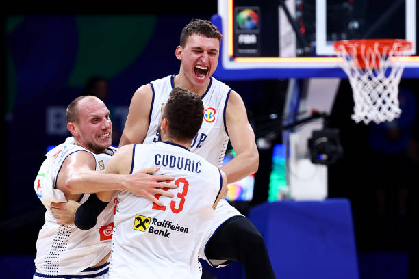 欧文最新预测:新兴市场投资机会与风险分析