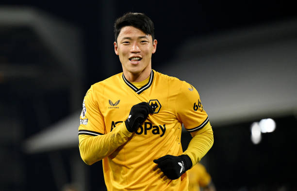 (风格：专业分析，探讨其经久不衰的制度和结构原因)