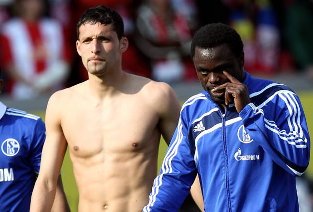 足坛传奇范巴斯滕:三夺金球奖的辉煌成就