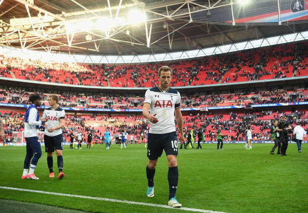 德布劳内效力曼城多年，为何至今仍未捧起欧冠？知乎热议