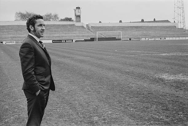 除了齐达内,还有哪些球星擅长使用马赛回旋?