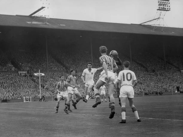 如何高效利用福州中考足球场地进行训练?