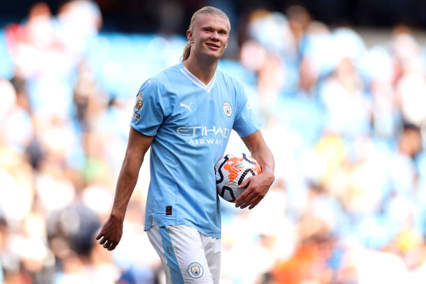 90足球比分电脑版:欧霸杯射手榜与助攻榜实时更新