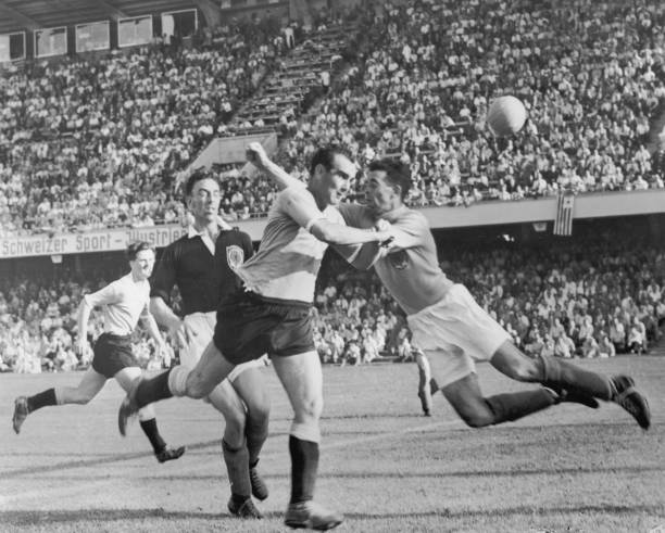 欧冠小组赛地址公布：12座城市迎接欧洲豪强对决