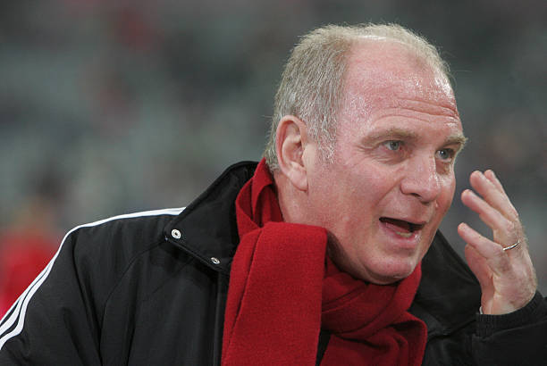 今晚足球比赛结果速递:谁主沉浮?