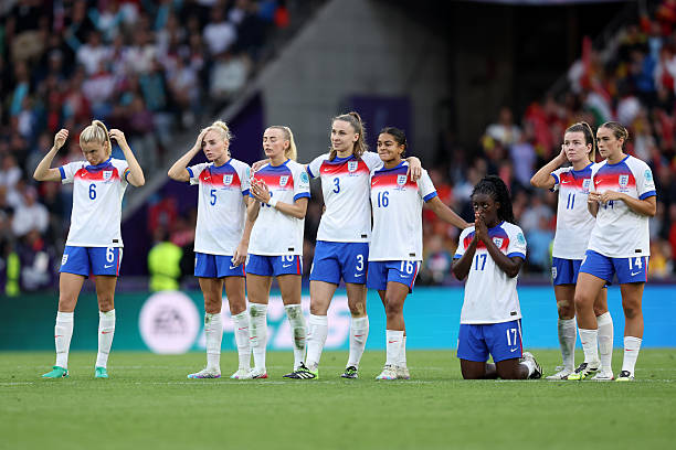 足球角球规则详解:从判罚到战术运用