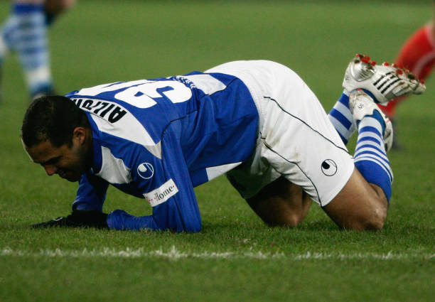 点球决胜：欧洲杯最刺激的瞬间