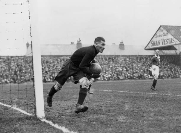 法国队历届大赛人员数量对比:哪些年份最特殊?