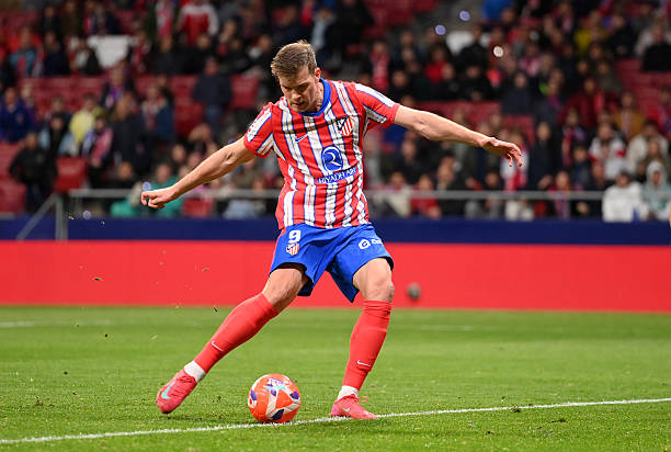 2020欧冠最佳阵容深度解析:攻防兼备的顶级球员!