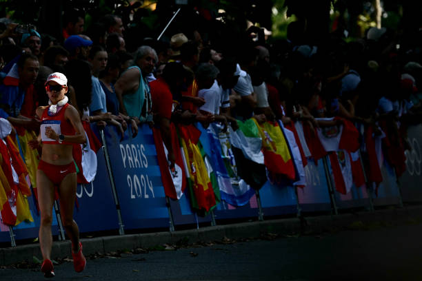 长跑不伤膝:正确的落地方式与身体姿态