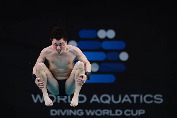 田径运动包括径赛和什么项目?