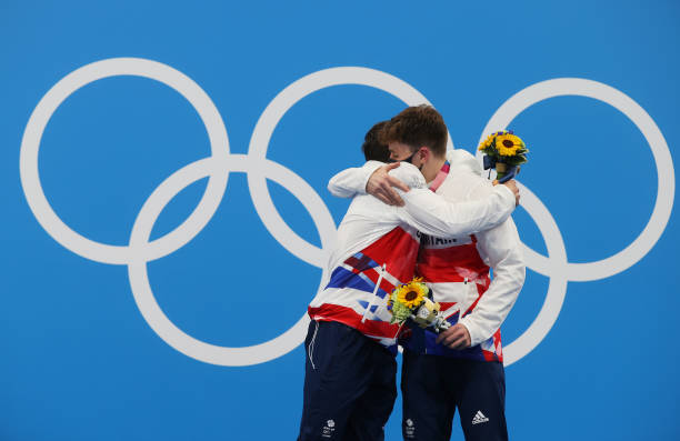 回顾2004:郭晶晶的辉煌时刻与霍启刚的初次关注