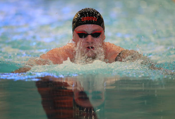 为什么游泳后总觉得身体沉重?可能是湿气在作祟