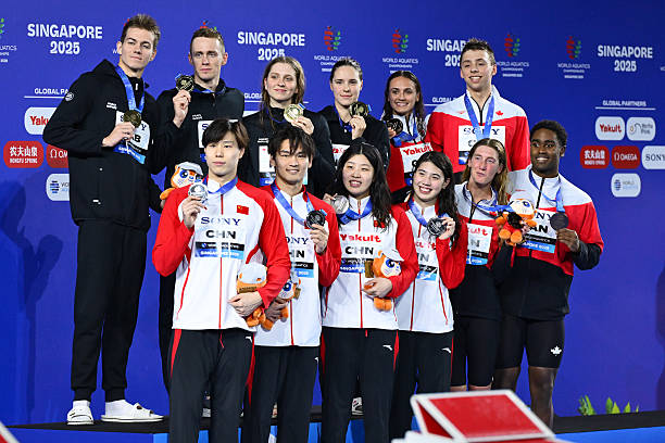 长期游泳真的会导致体内湿气重吗？专家解答