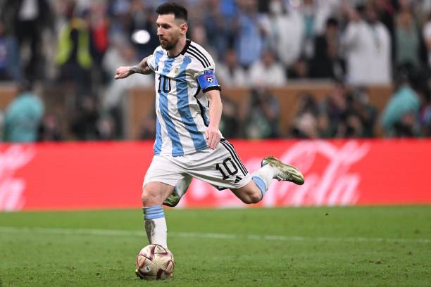 优酷世界杯直播间:多视角直播,沉浸式体验,感受赛场激情!